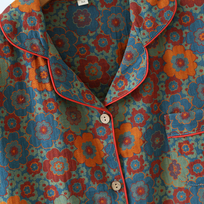 Retro Schlafanzug-Set mit Blumenmuster aus Baumwolle