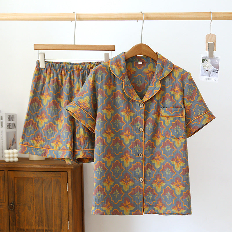 Retro Schlafanzug-Set mit Blumenmuster aus Baumwolle